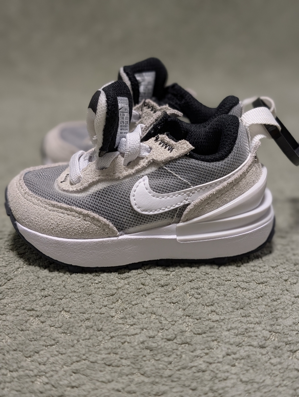 Nike Waffle One Baby Sneakers Size 3C Grey/White